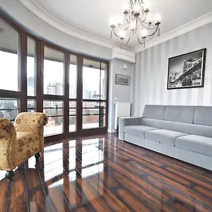 https://siedmiogrodzka-7-serviced-apartments-by-po.warsawhotelspoland.com