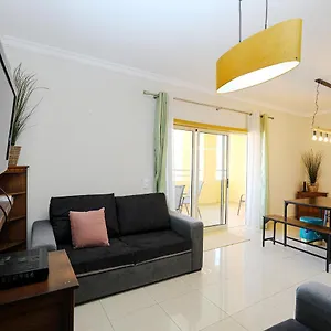 C07 - 3 Bed Luxury Penthouse In Downtown Apartment Lagos