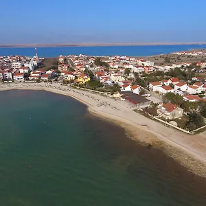 https://apartments-tina-p.hotelinzadar.com