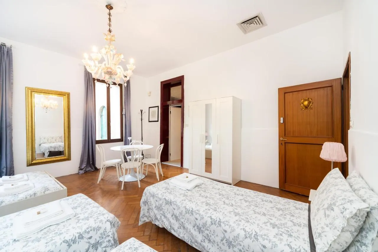 Apartament Dimora De Le Romite Wenecja